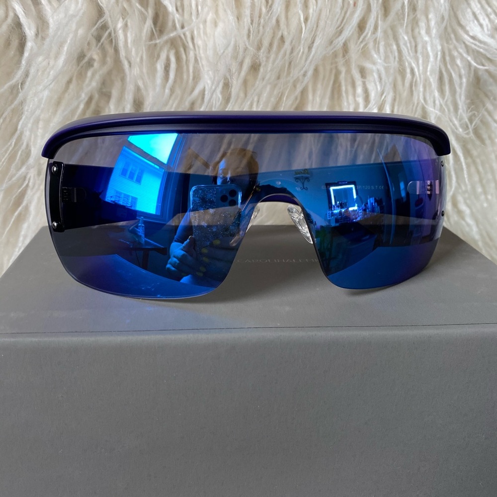 Carolina Lemke Sunnies